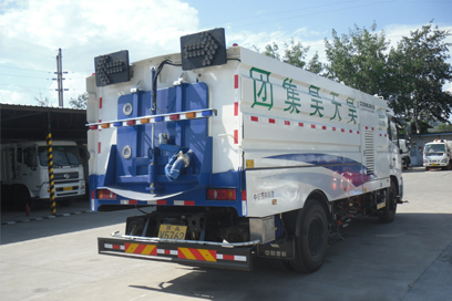 多功能清洗車
